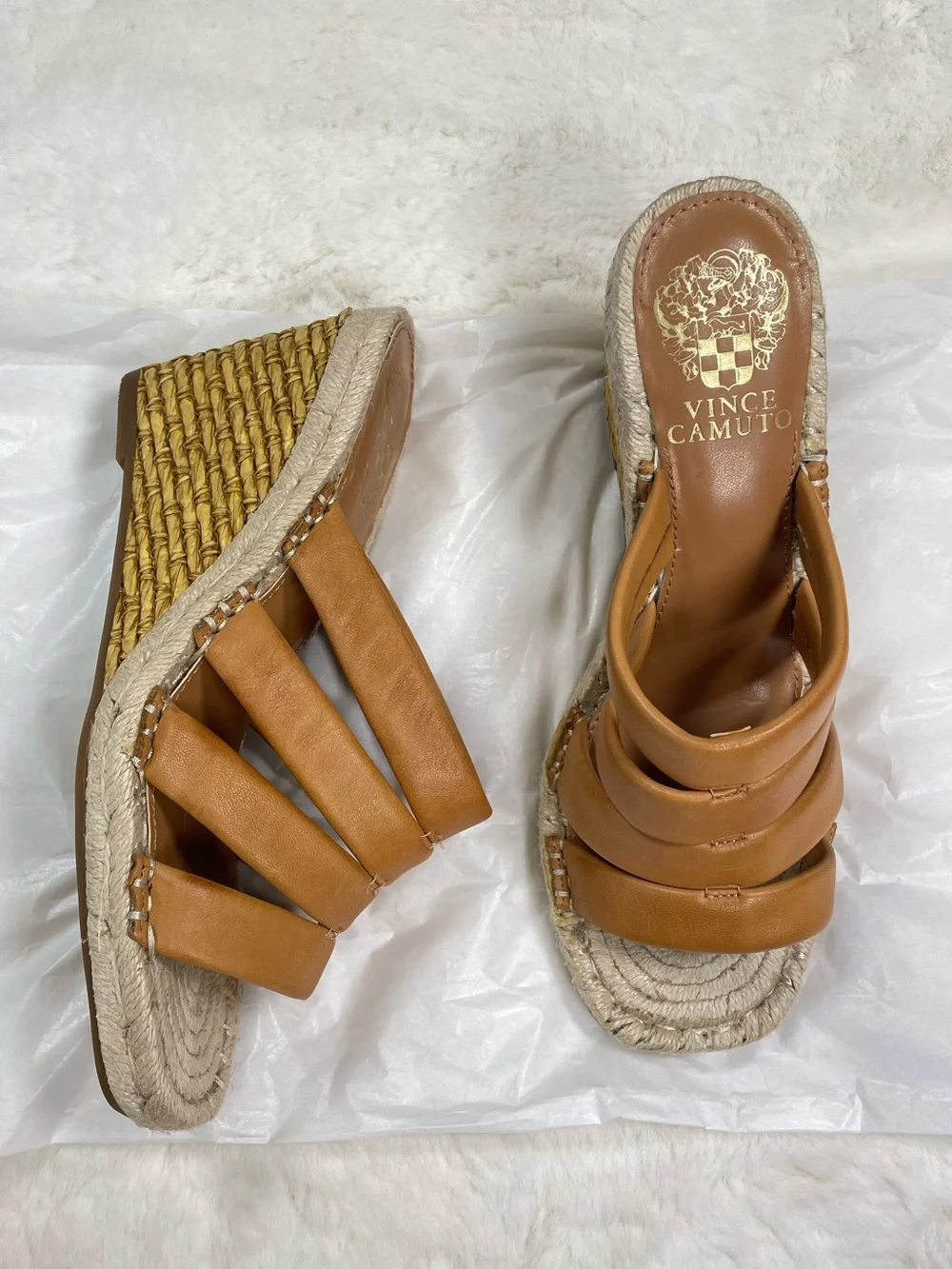 NWOB Vince Camuto Cognac Leather Multi-Strap Espadrille Wedge Size 7